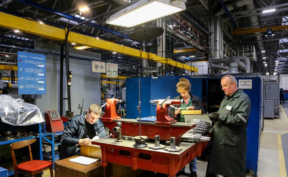 走进明斯克汽车制造厂 探秘环保专用设备的制造与革新